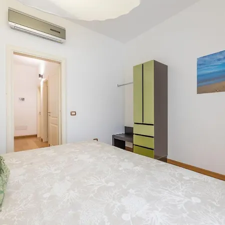 Pentalocale Corso Italia 27 Piano Terra Con Spazio Esterno Holiday home Gallipoli